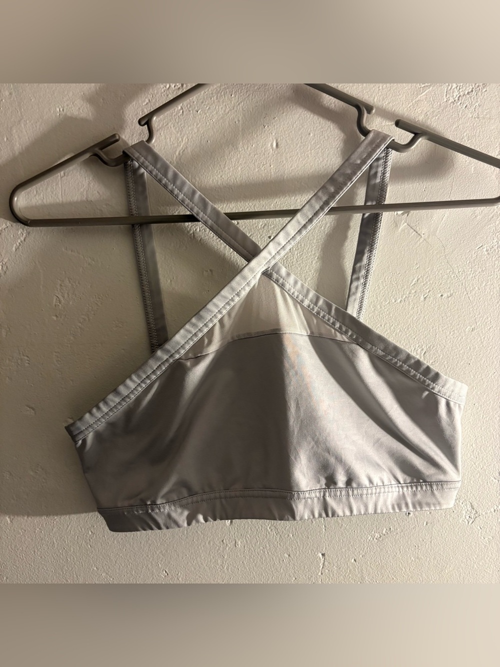 Victoria’s Secret VSX Sport Silver Gray Cross Back Sports Bra Medium
